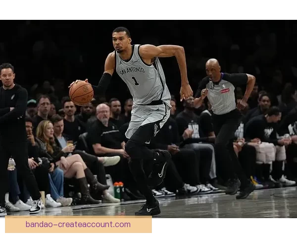 马刺主帅：以11连胜终结 转换防守成球队培养核心任务